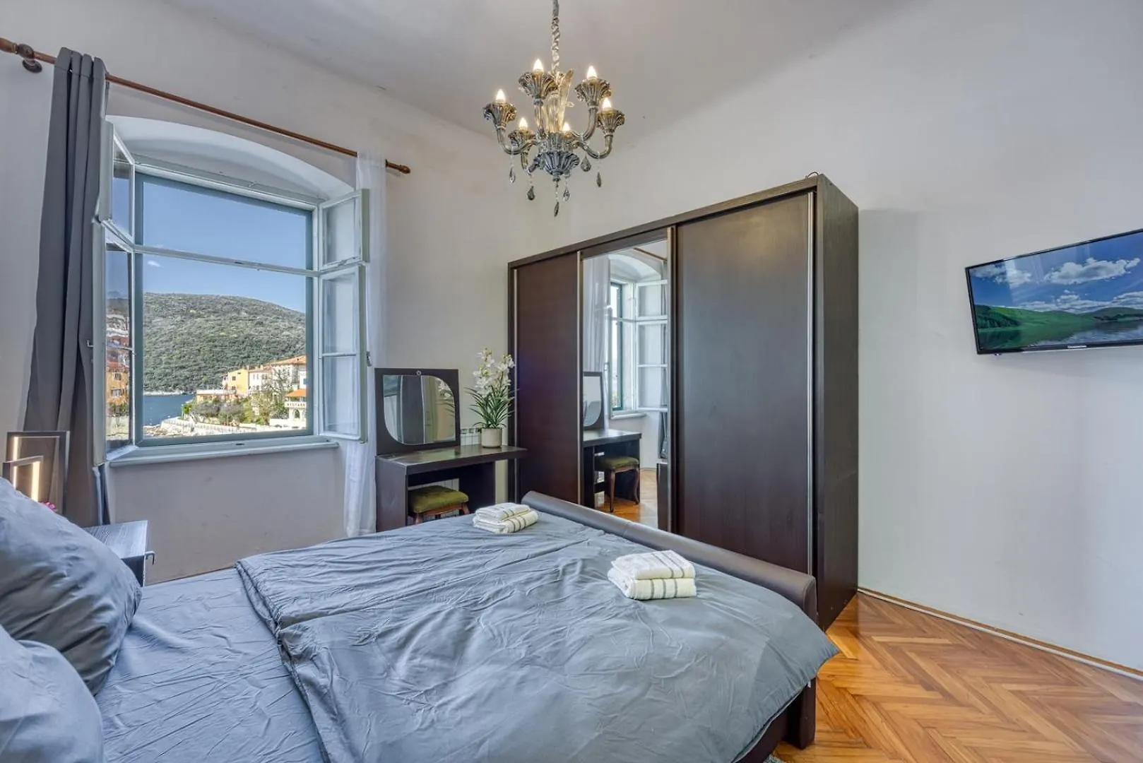 Riva Hotel Rabac Guest house